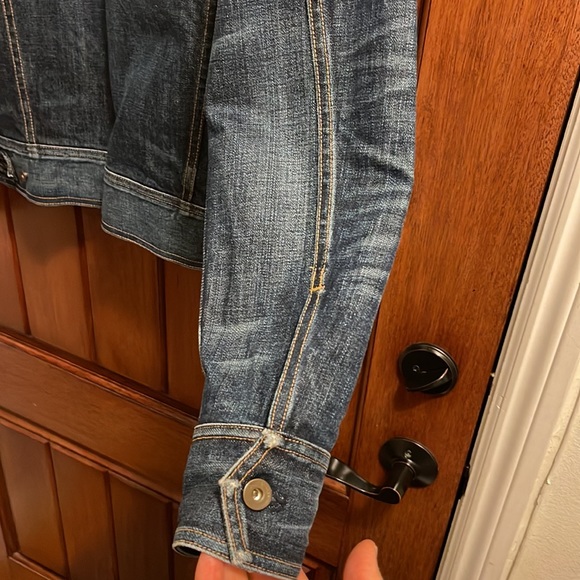 Rag & Bone Blue Distressed Denim Jacket Size Medium Made in USA - Picture 5 of 9